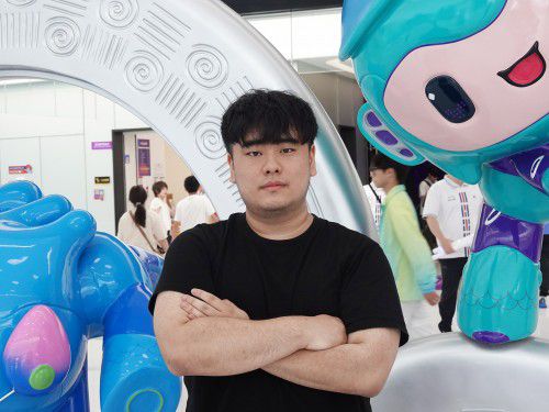 대한민국 대표팀의 김준수 전력분석관 /크래프톤