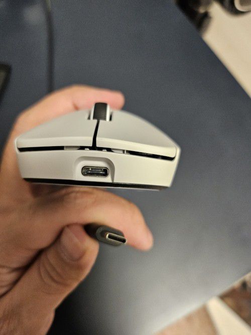 지슈라2 화이트. /김휘권 기자