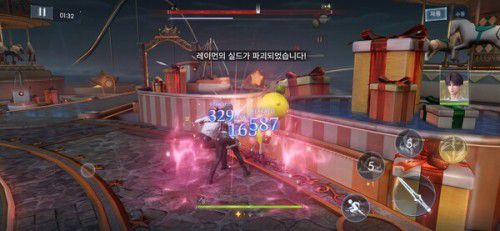 러브앤딥스페이스 전투 장면 /스크린샷