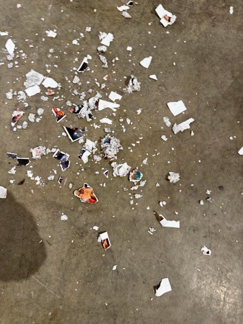 드와이어가 먹어치우고 남은 잔해들. 레딧 갈무리