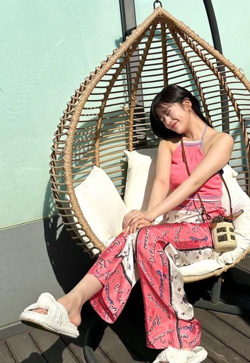 사진=안유진 인스타그램