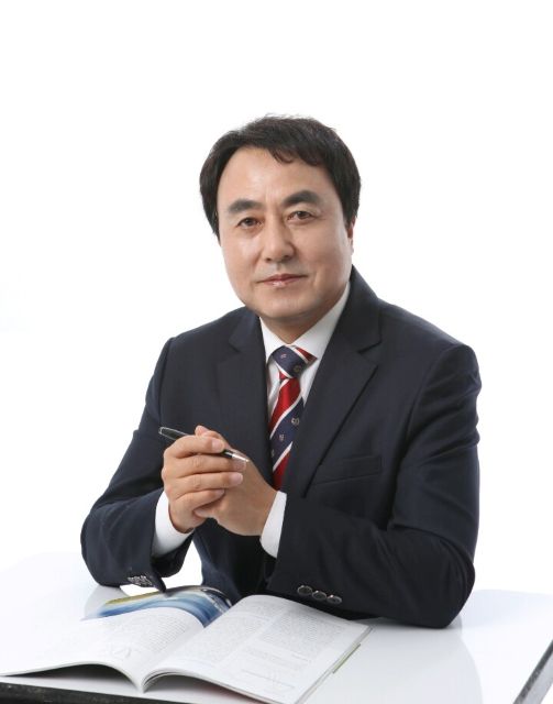 윤여춘 해설위원은 사이다 해설은 뒤로 한 채 체육회 및 육상단체가 여성선수 보호를 위한 대책을 조속히 마련해야 한다고 목소리를 높였다.