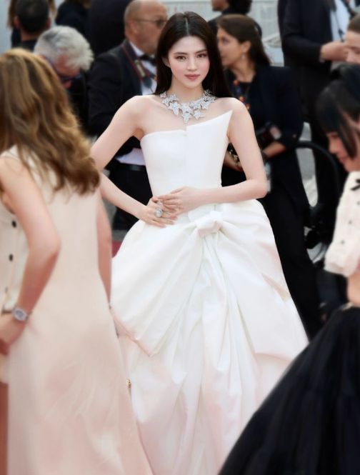 사진= 한소희 SNS