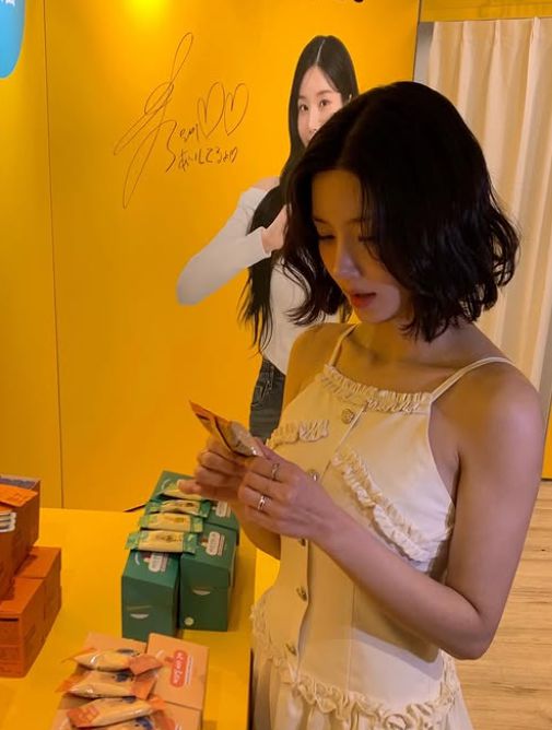 사진 = 권은비 sns