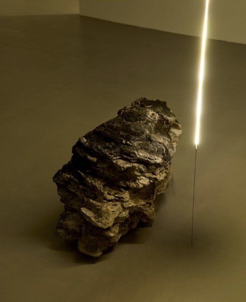 [서울=뉴스핌]이영란 미술전문기자=다니엘 스티그만 만그라네, '번개 치는 돌(용). 사진 김상태 © 에르메스 재단 제공 2025.12.27 art29@newspim.com