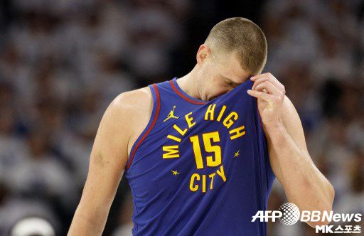 덴버가 이날 당한 45점 패배는 디펜딩 챔피언이 당한 플레이오프 최다 점수차 패배다. 사진(美 미니애폴리스)=ⓒAFPBBNews = News1