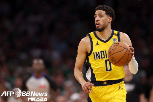 할리버튼은 이날 햄스트링을 다쳤다. 사진(美 보스턴)=ⓒAFPBBNews = News1