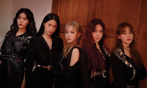 그룹 에이오에이(AOA) 혜정(본명 신혜정)·설현(김설현)·지민(신지민)·찬미(김찬미)·유나(서유나) (왼쪽부터). FNC 엔터테인먼트 제공