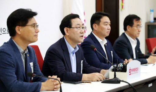 주호영 미래통합당 원내대표가 지난 6일 서울 여의도 국회에서 기자간담회를 하고 있다. 뉴시스