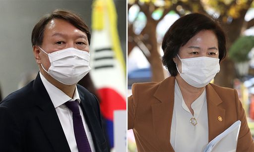 윤석열 검찰총장(왼쪽), 추미애 법무부 장관. 연합뉴스