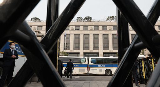 24일 서울 종로구 헌법재판소 정문. 연합뉴스