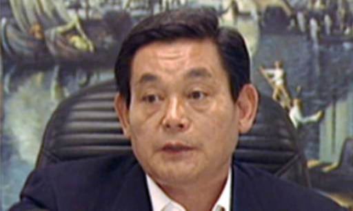 1993년 이건희 회장이 독일 프랑트푸르트에서 신경영을 선언하고 있다. 삼성 제공