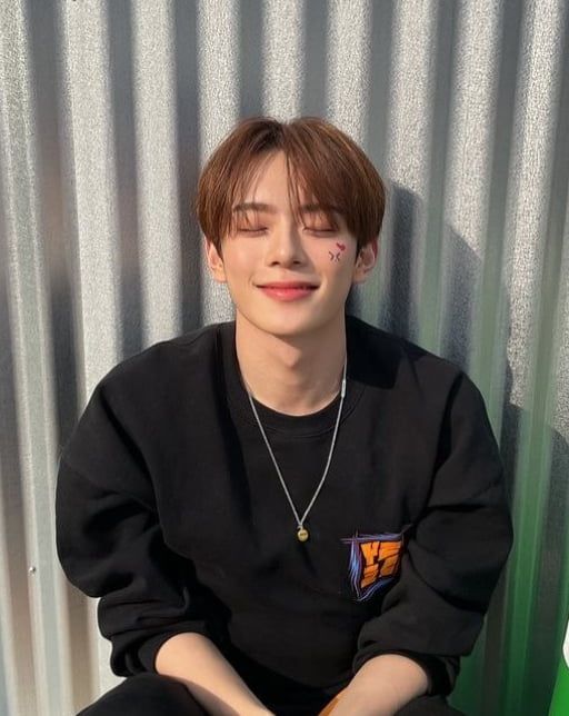 강민. 사진 | 베리베리 SNS