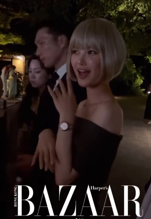 뉴진스 멤버 다니엘이 18일 일본 교토에서 진행된 명품 주얼리 브랜드 '오메가(OMEGA)'의 신제품 '아쿠아 테라 30mm' 런칭 행사에 참석했다. 인스타그램