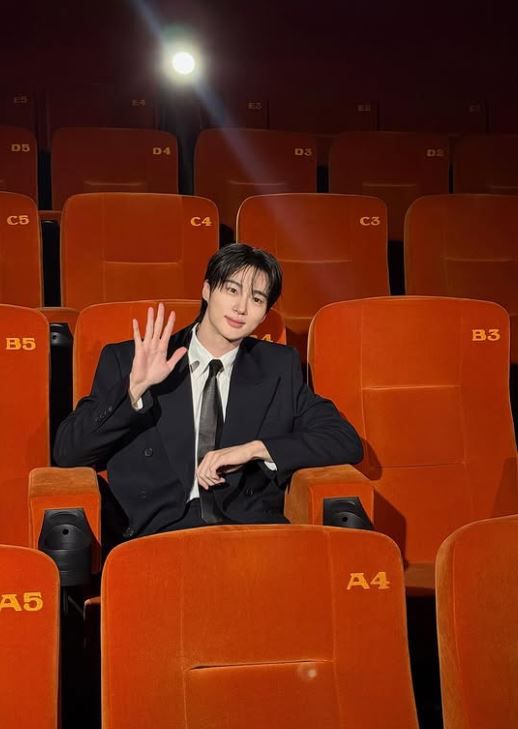 변우석, 극장에서 포옹→187cm 기럭지 자랑까지 / 사진=변우석 SNS