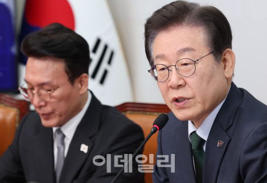 [이데일리 노진환 기자] 이재명 더불어민주당 대표가 5일 오전 서울 여의도 국회에서 열린 최고위원회의에서 모두발언을 하고 있다.