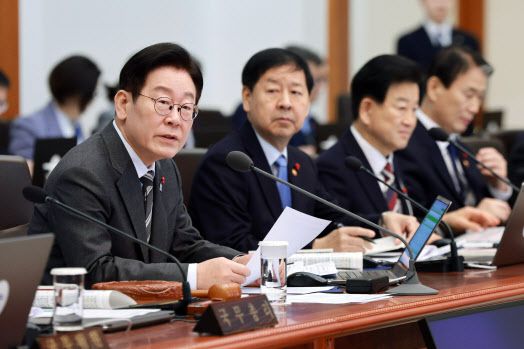 이재명 대통령이 20일 청와대에서 열린 국무회의에서 발언하고 있다.(사진=연합뉴스)