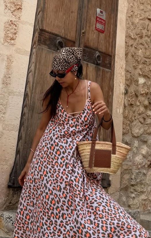 [서울=뉴시스] 황신혜. (사진=황신혜 인스타그램 캡처) 2025.06.07. photo@newsis.com *재판매 및 DB 금지