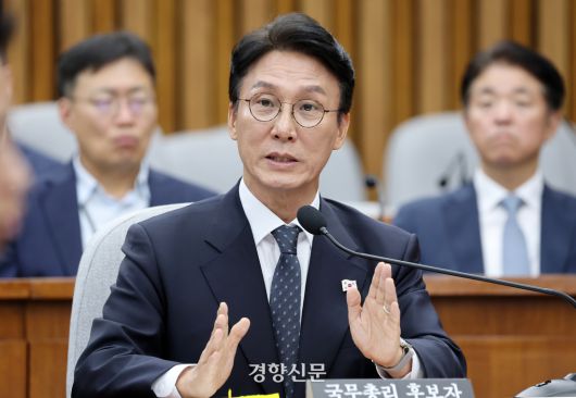 김민석 국무총리 후보자가 24일 국회에서 열린 인사청문회에서 의원질의에 답하고 있다. 박민규 선임기자