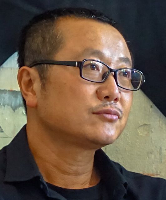 작가 류츠신은 <삼체 0 : 구상섬전> 후기에서 “우주 문명에 관한 수많은 가능성 가운데 ‘삼체’는  가장 어둡고 파괴적인 방향을 택했다”고 밝혔다. 위키피디아