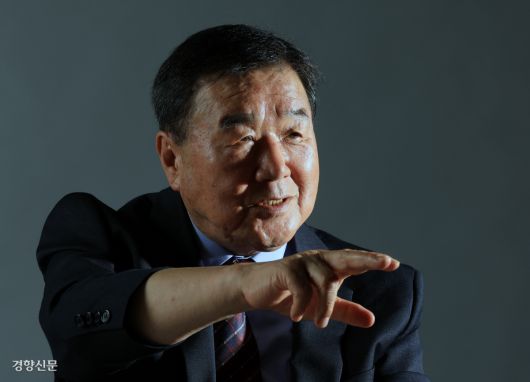 정대택씨는 “모든 증거가 있는 나마저 포기하면 정의가 세워질 수 없다고 생각했고, 가톨릭 신부인 아들에게 범죄자의 아들이라는 주홍글씨를 남겨줄 순 없어 최은순씨 등과의 싸움을 포기할 수 없었다”고 말했다. 서성일 선임기자