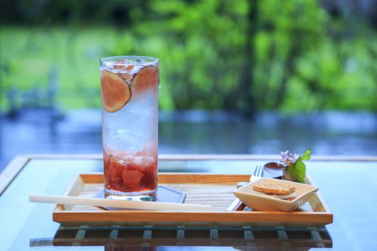 지역 예술가들이 운영하는 갤러리 카페 미술관 아래. 영암의 특산품, 무화과를 이용한 다양한 메뉴를 맛볼 수 있다.