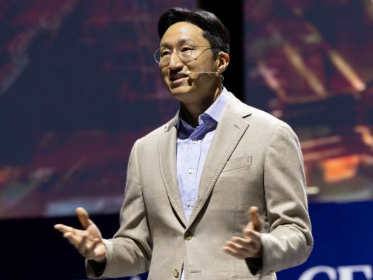 정기선 HD현대 회장이 27일 APEC 최고경영자 서밋 ‘퓨처 테크 포럼: 조선’에서 기조연설을 하고 있다. HD현대 제공