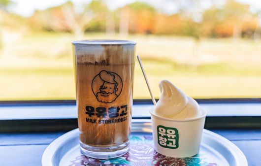 ‘목장 크림라테’