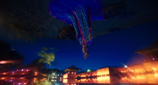 인간 초거대 알고리즘의 한 장면.