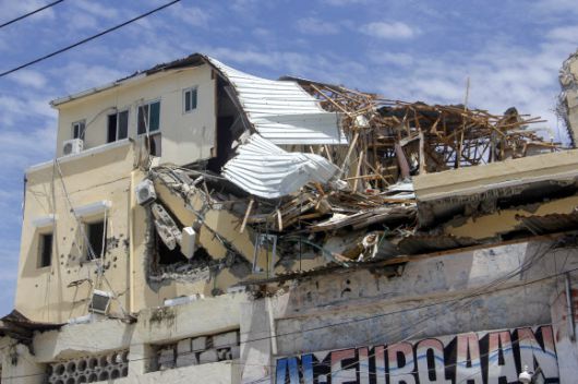 인질극이 벌어진 아프리카 소말리아 수도 모가디슈의 하얏트 호텔 현장. 2022.08.22 AP연합뉴스