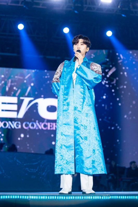 ‘아임 히어로’(IM HERO) 서울 앙코르 공연 무대에 선 임영웅. 물고기뮤직 제공