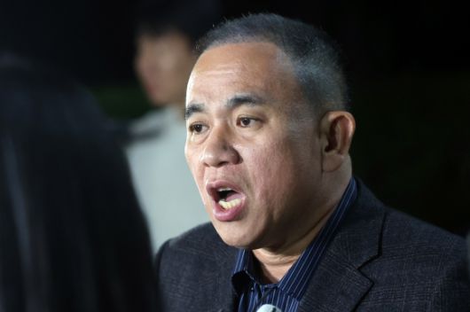 김건희 여사 공천 개입 의혹과 미래한국연구소의 불법 여론조사 의혹 등 사건의 핵심 인물인 명태균씨가 지난해 11월 8일 오후 경남 창원시 성산구 창원지방검찰청(창원지검)에서 나오고 있다. 2024.11.8. 연합뉴스