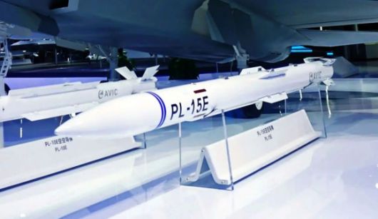중국산 PL-15E 미사일. 소셜미디어 캡처