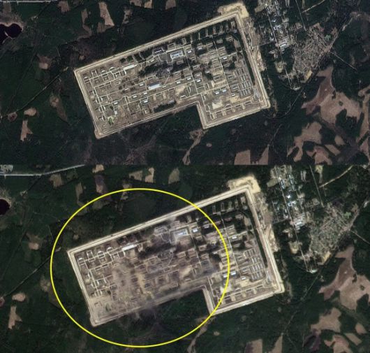 위성으로 본 러시아 탄약고 폭발 전인 지난달 20일(위)과 24일 모습. Planet Labs