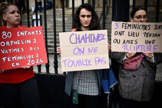 여러 페미니스트 협회가 주최한 시위 참여한 시위대의 모습. 2025.3.24 AFP 연합뉴스