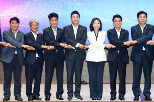 ‘대한민국 시도의회 의장협의회 제4차 임시회’에서 김진경 의장.  (사진=경기도의회)