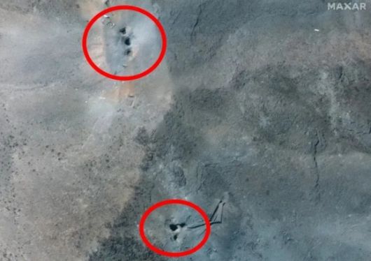 22일 위성 촬영한 이란 포르도 핵시설의 사진을 보면 미군이 투하한 GBU-57 벙커버스터 폭탄이 관통한 것으로 추정되는 구멍 6개가 선명하다. 출처=막서 테크놀러지