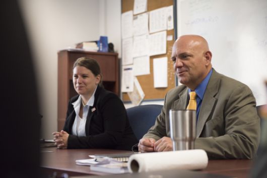 멜빈 G. eldkdlf 미 공군지휘참모대학교(ACSC) 고등핵억제연구대학(SANDS) 학장(오른쪽). 출처=미 공군