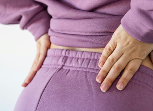 전문가들은 허리 통증. 복통, 탁한 소변 등 요로감염 관련 증상 발생 시 신속하게 치료 받으라고 당부했다. 언스플래시