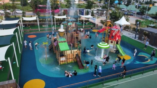 포항 침촌근린공원 물놀이터. 포항시 제공