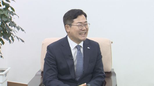 더불어민주당 차기 당대표에 도전하는 박찬대 후보가 지난 12일 광주 김대중컨벤션센터에서  서울신문과 인터뷰를 진행하고 있다. 박찬대 후보 측 제공.