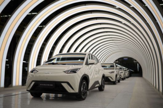 BYD가 브라질서 생산 판매개시한 돌핀 미니. BYD