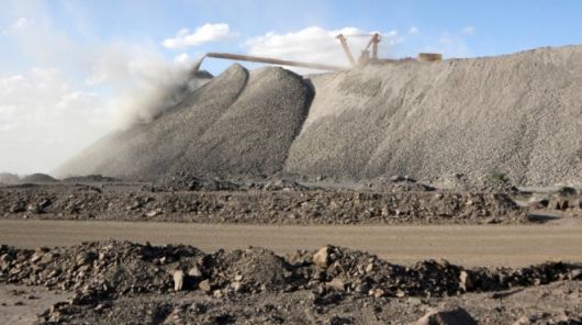 중국 바얀오보 광산에서 채굴기계가 희토류를 채굴하기 위해 작동하고 있다. 로이터 뉴스1