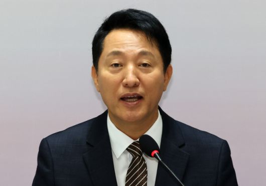 오세훈 서울시장이 16일 서울 중구 서울시청에서 열린 ‘민선 8기 3주년 기자간담회: 가열차게 일상혁명’에서 인사말을 하고 있다. 2025.7.16 공동취재