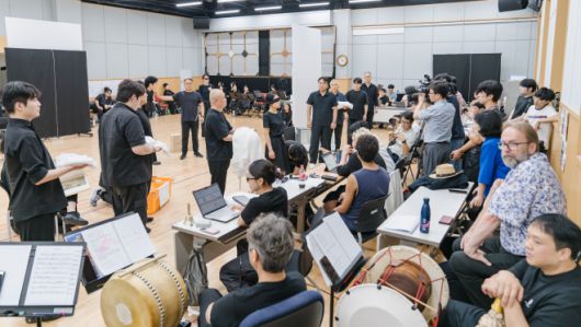 서울 국립극장 연습실에서 국립창극단의 ‘심청’ 연습이 한창이다. 독일에서 활약한 연출가 요나 김이 극본과 연출을, 한승석 중앙대 교수가 작창과 음악감독을 맡았다. 팔크 바우어 의상 디자이너, 헤르베르트 무라우어 무대 디자이너 등 독일 창작진도 참여했다. 국립극장 제공