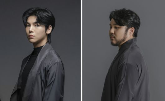 새롭게 해석한 ‘심청’에서 심봉사 역할을 맡은 국립창극단의 김준수(왼쪽)과 유태평양. ‘심청’ 극본을 쓰고 연출을 한 요나 김은 “심봉사는 결국 우리 모두의 초상”이라며 의미를 담아 풀어냈다. 국립극장 제공