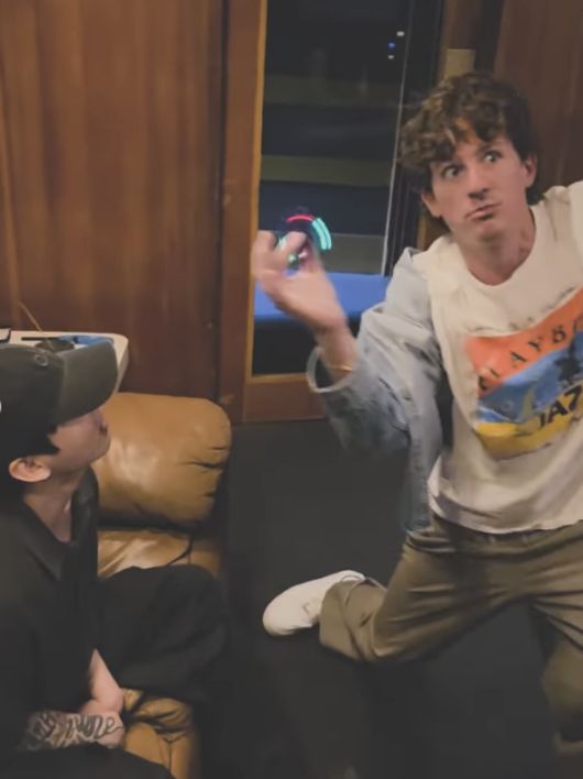 BTS 정국(왼쪽)과 찰리 푸스. 제이홉 SNS