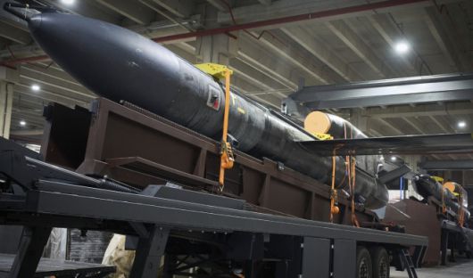우크라이나의 신형 장거리 순항미사일 플라밍고가 모처에서 생산되고 있다. AP 연합뉴스