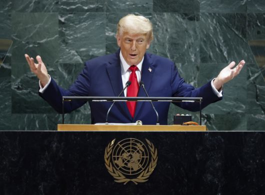 도널드 트럼프 미국 대통령이 23일(현지시간) 미국 뉴욕 유엔총회에서 연설을 하고 있다. UPI 연합뉴스