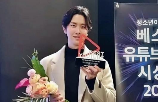 영화 리뷰 유튜버 ‘지무비’. 인스타그램